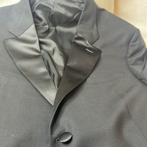 Armani Collezioni Men Wool Tuxedo Blazer 44R  Black Single Breasted Satin Lapel - Picture 11 of 11